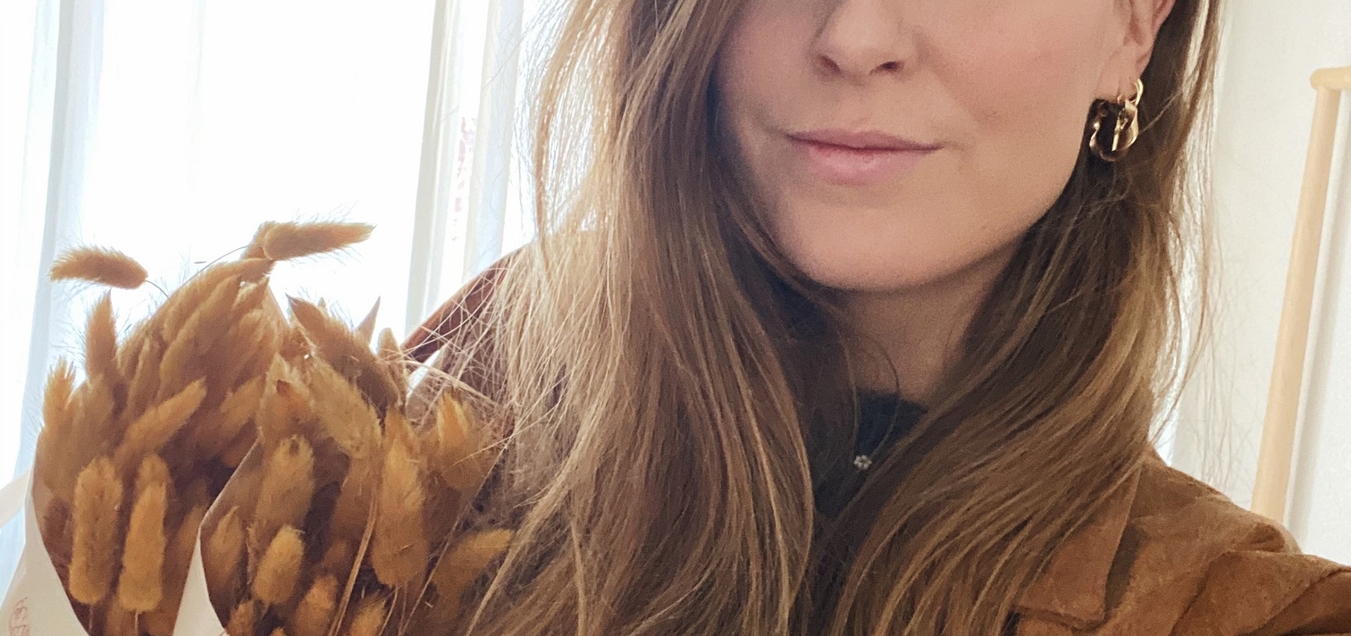 Amber