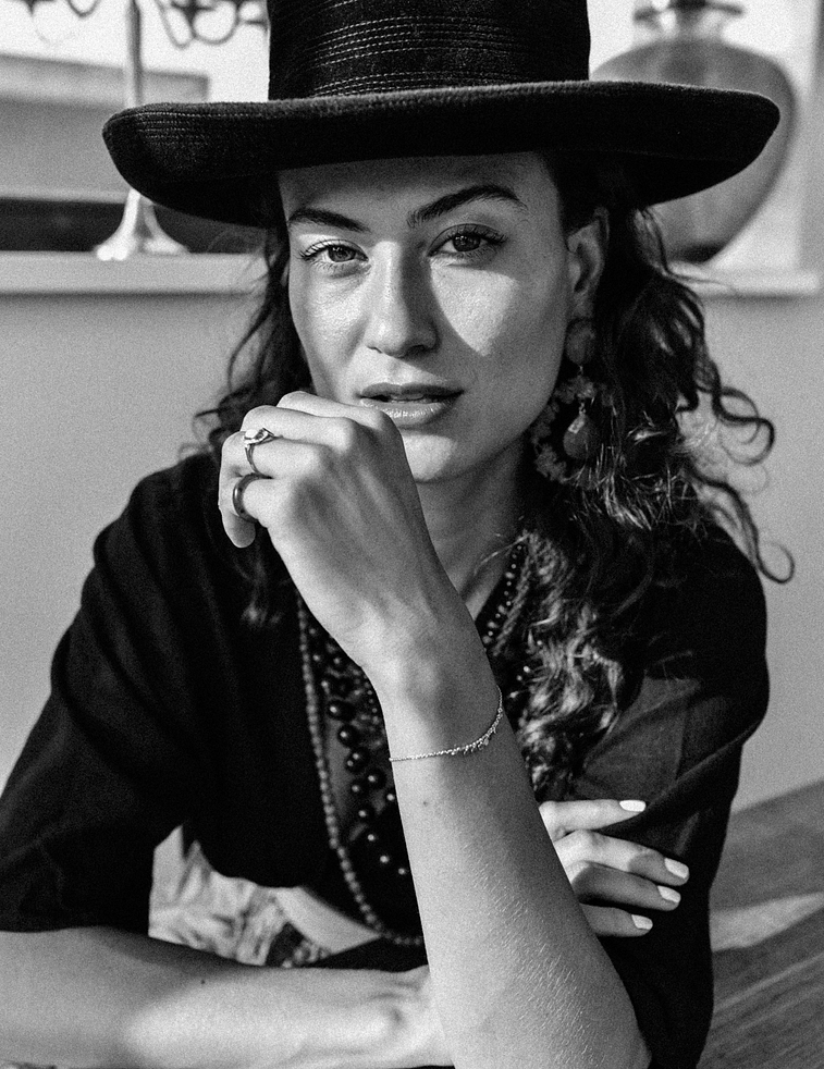 Emanuelle Website 70