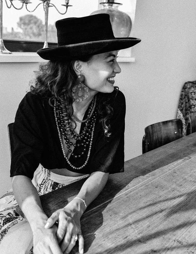 Emanuelle Website 71