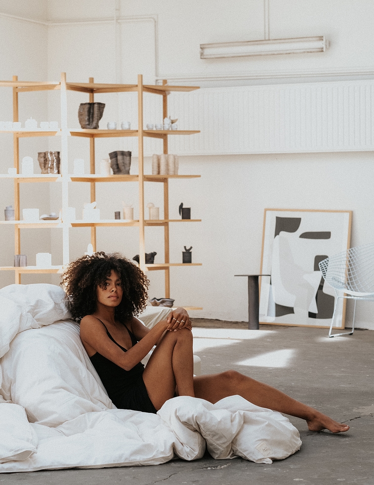 Jelisa x Crisp Sheets LR 35