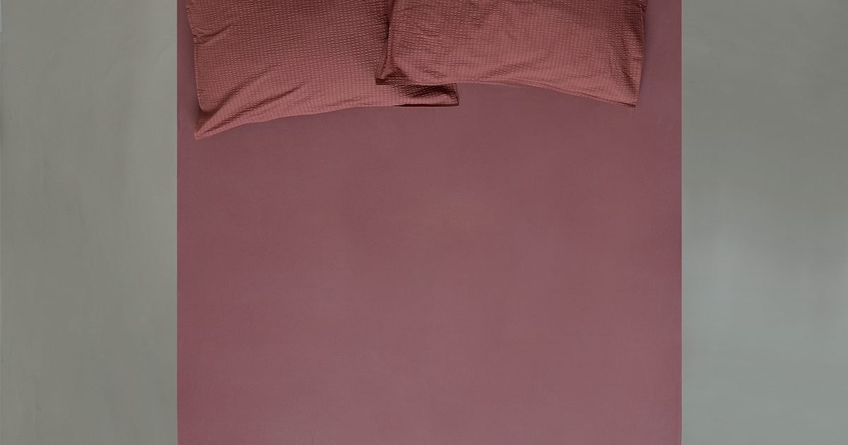 Smoothy Malbec Fitted Sheet Crisp Sheets